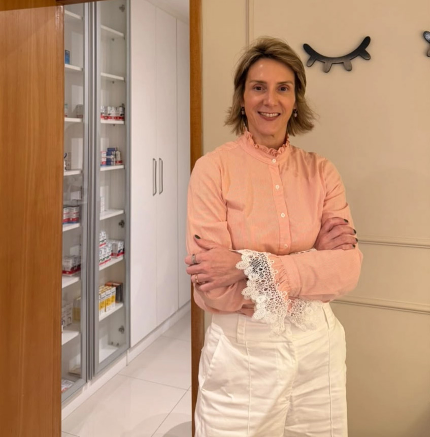 Dra. Ana Paula Ávila